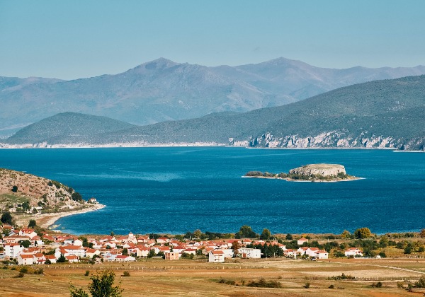 Village de Lin, Lac d'Ohrid en Albanie - TDS Voyage