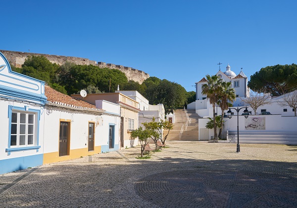 TDS Voyage - Tourisme équitable et solidaire - Portugal - Castro Marim - Place