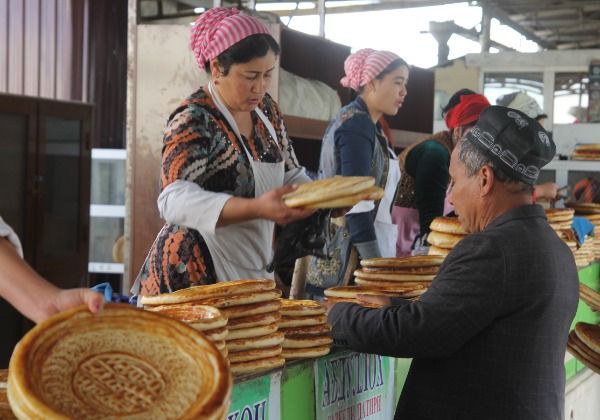 Marché Chorsu Ouzbékistan - Tourisme solidaire