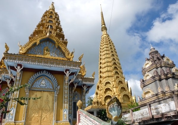 Pagode bleue et dorée Cambodge - TDS Voyage