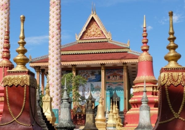 Pagode rouge Cambodge - TDS Voyage