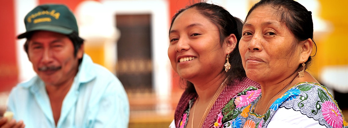 Femmes portant le "huipil" - Voyage solidaire Mexique