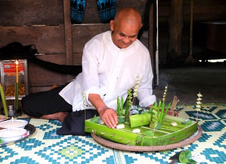Cambodge offrande