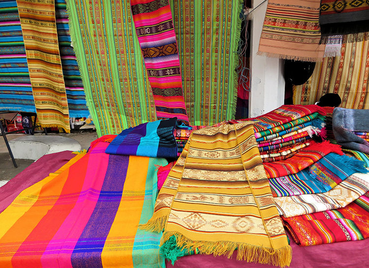 TDS Voyage - Savoir-faire traditionnel quechua