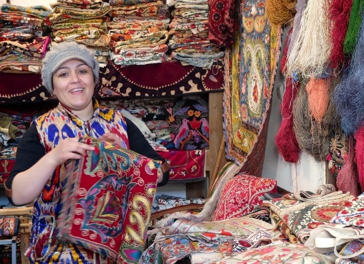 Atelier tissage Ouzbékistan
