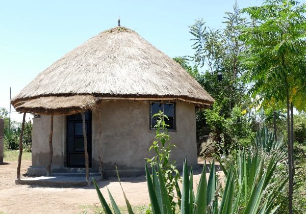 Tanzanie - Hutte traditionnelle - TDS Voyage 