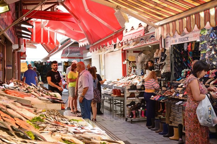 Marché en Crète