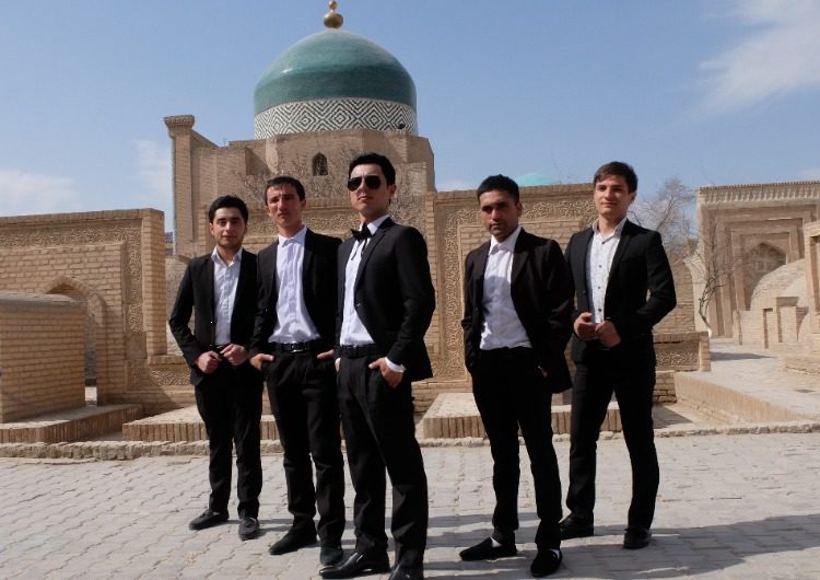 Garçons d'honneur à Khiva - TDS Voyage