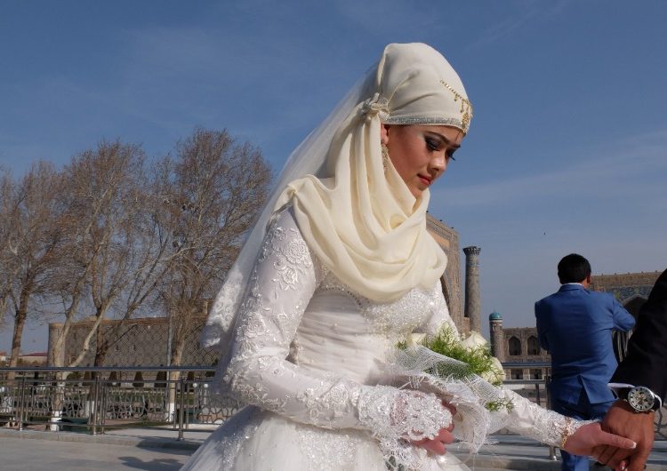 Habits de mariée Samarkand - TDS Voyage