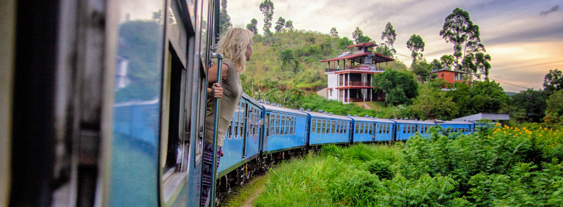 Train bleu - Voyage solidaire Sri Lanka