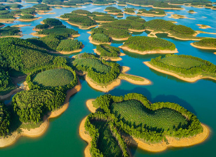 Balade sur le Lac Thac Ba